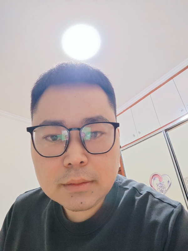 路飞的第一张照片--杭州王婆说媒